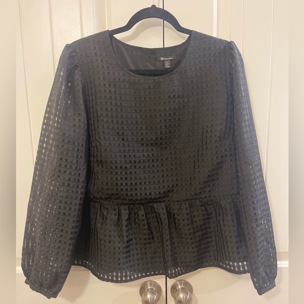 NWOT black long sleeve top